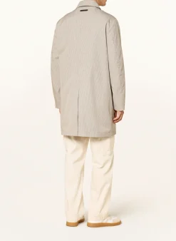 Trenchcoat