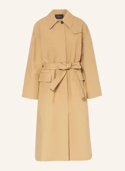 Trenchcoat