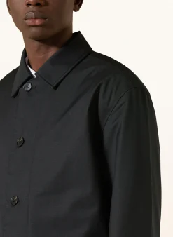 Trenchcoat