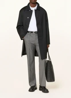 Trenchcoat