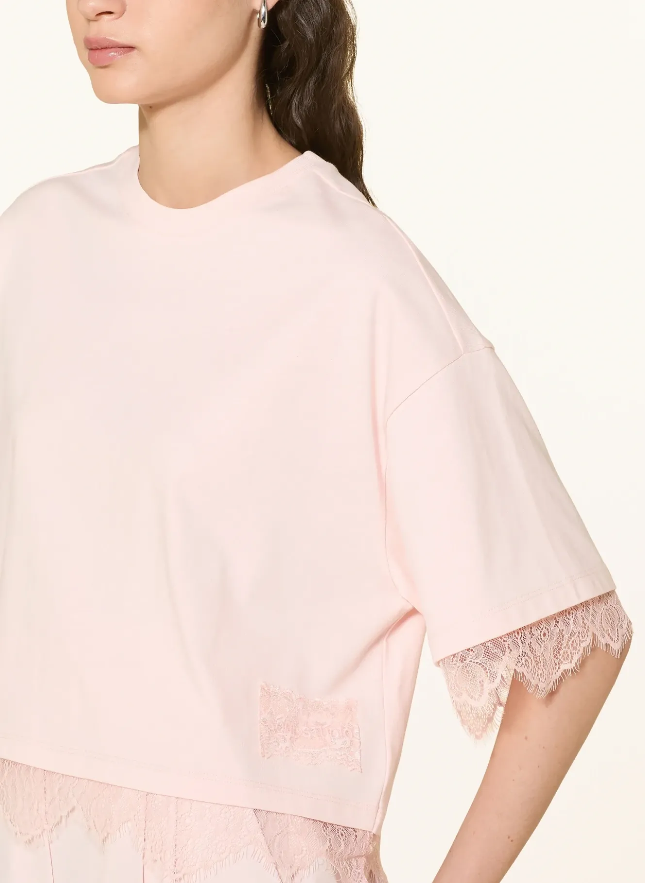 T-Shirt mit Spitze