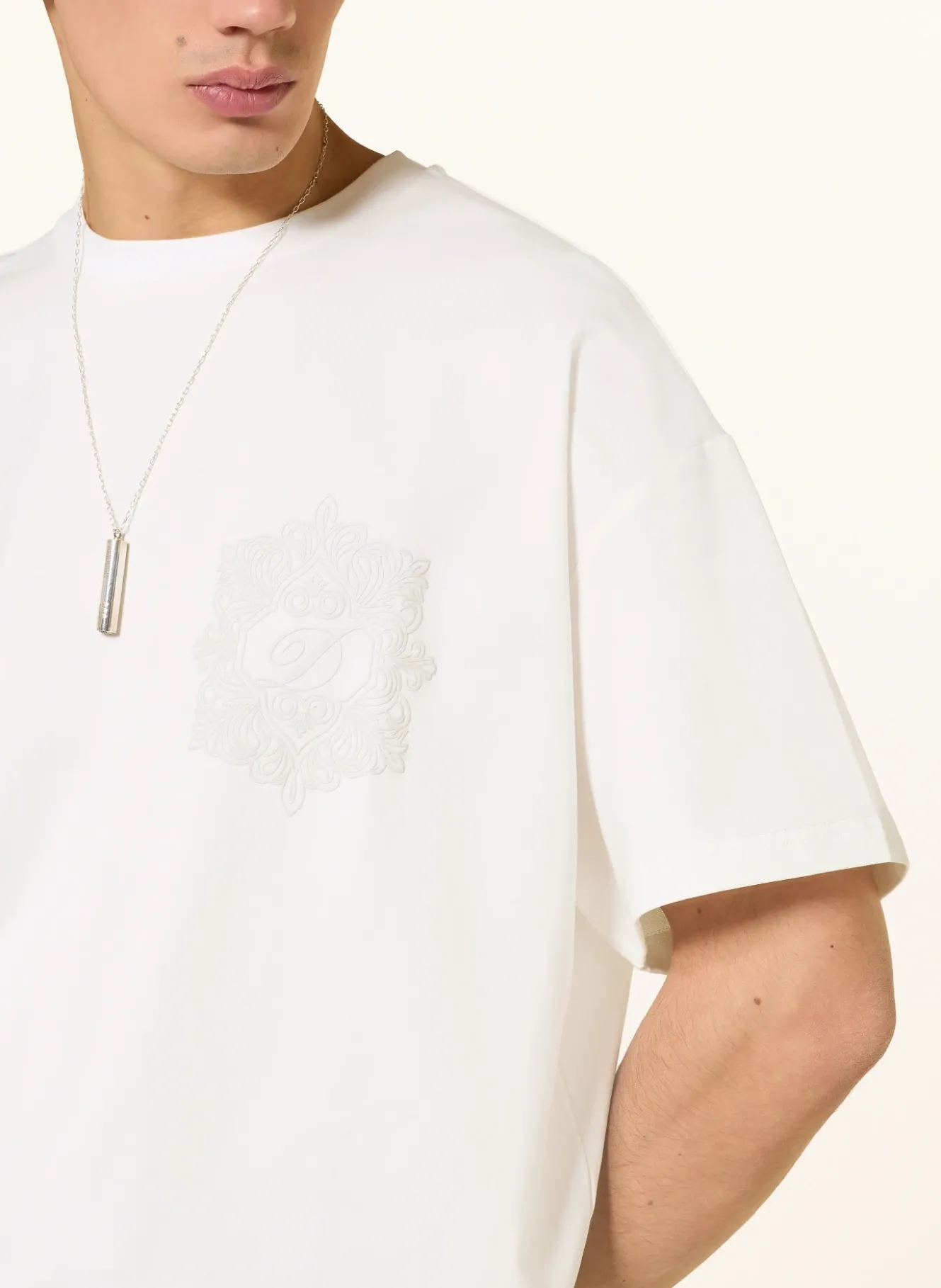 T-Shirt UMEKA