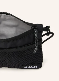 Umhängetasche CHEST POUCH