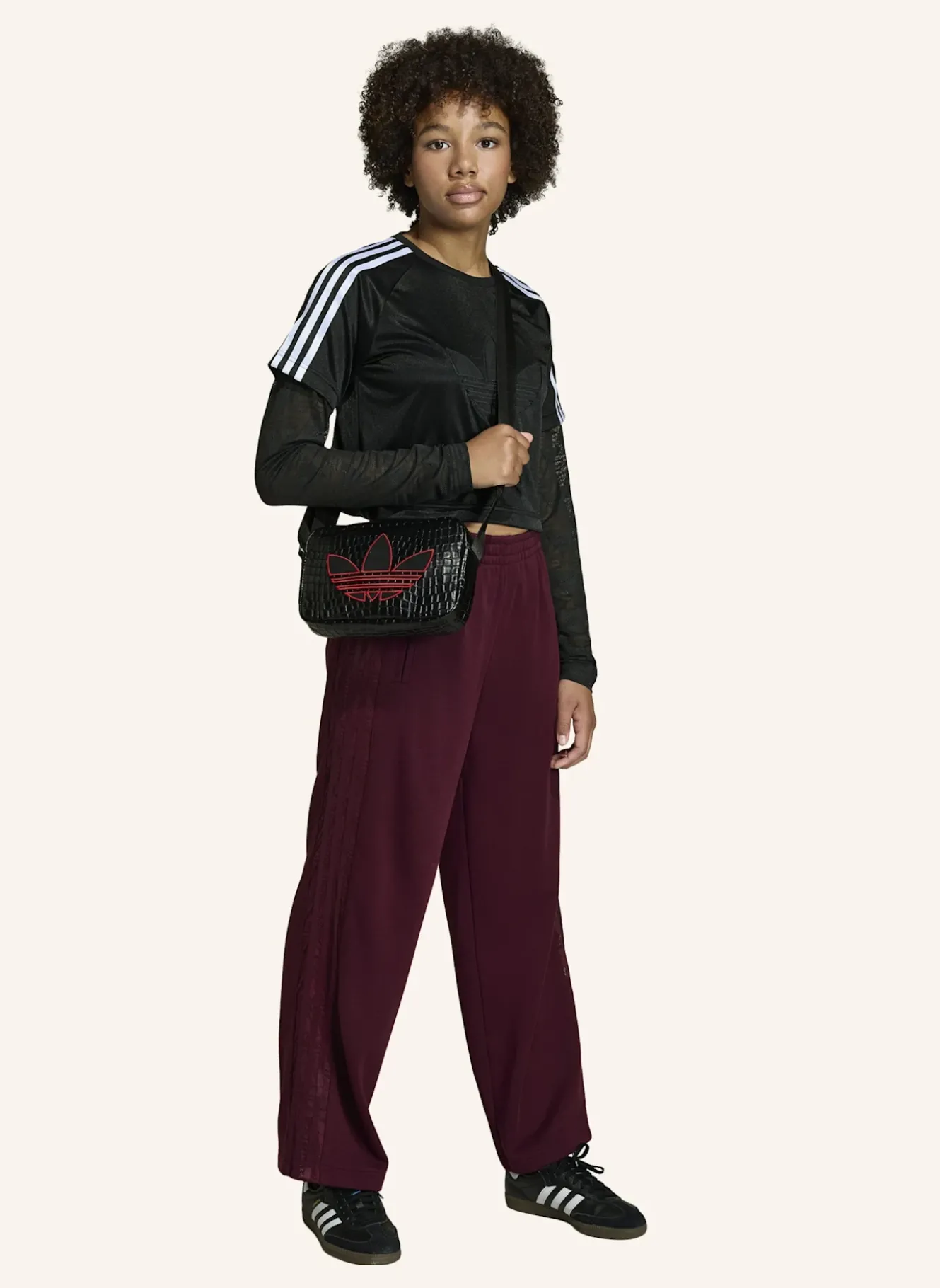 WEITE SPITZENHOSE
