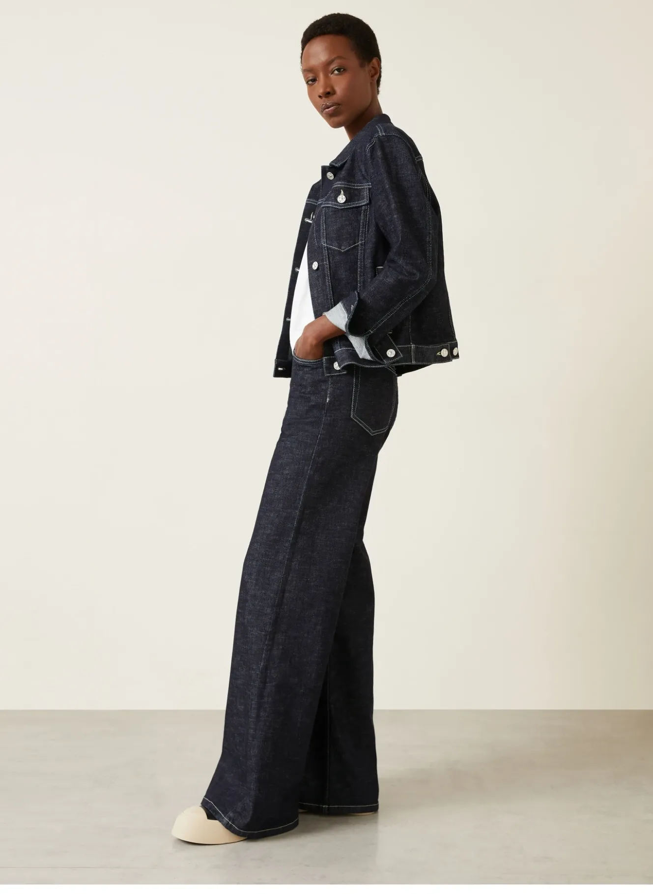 Wide Leg Jeans