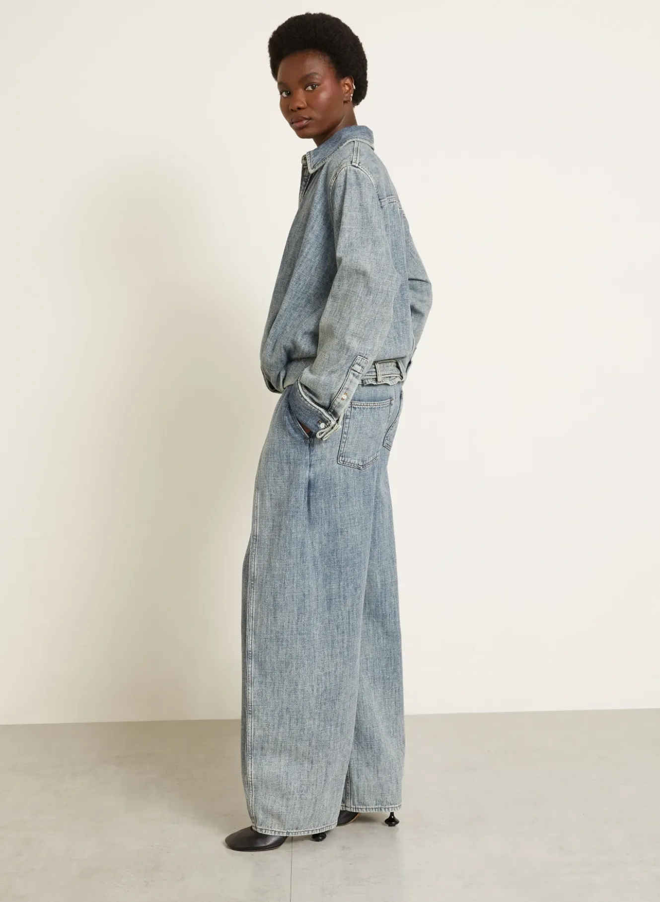 Wide Leg Jeans