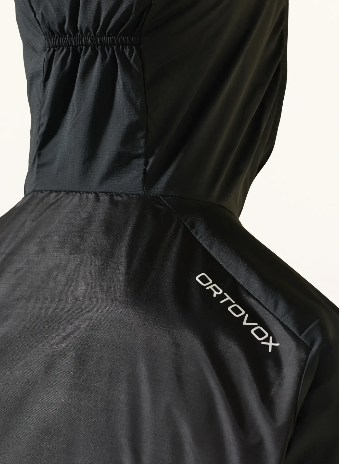 Windbreaker TRACE mit Merinowolle